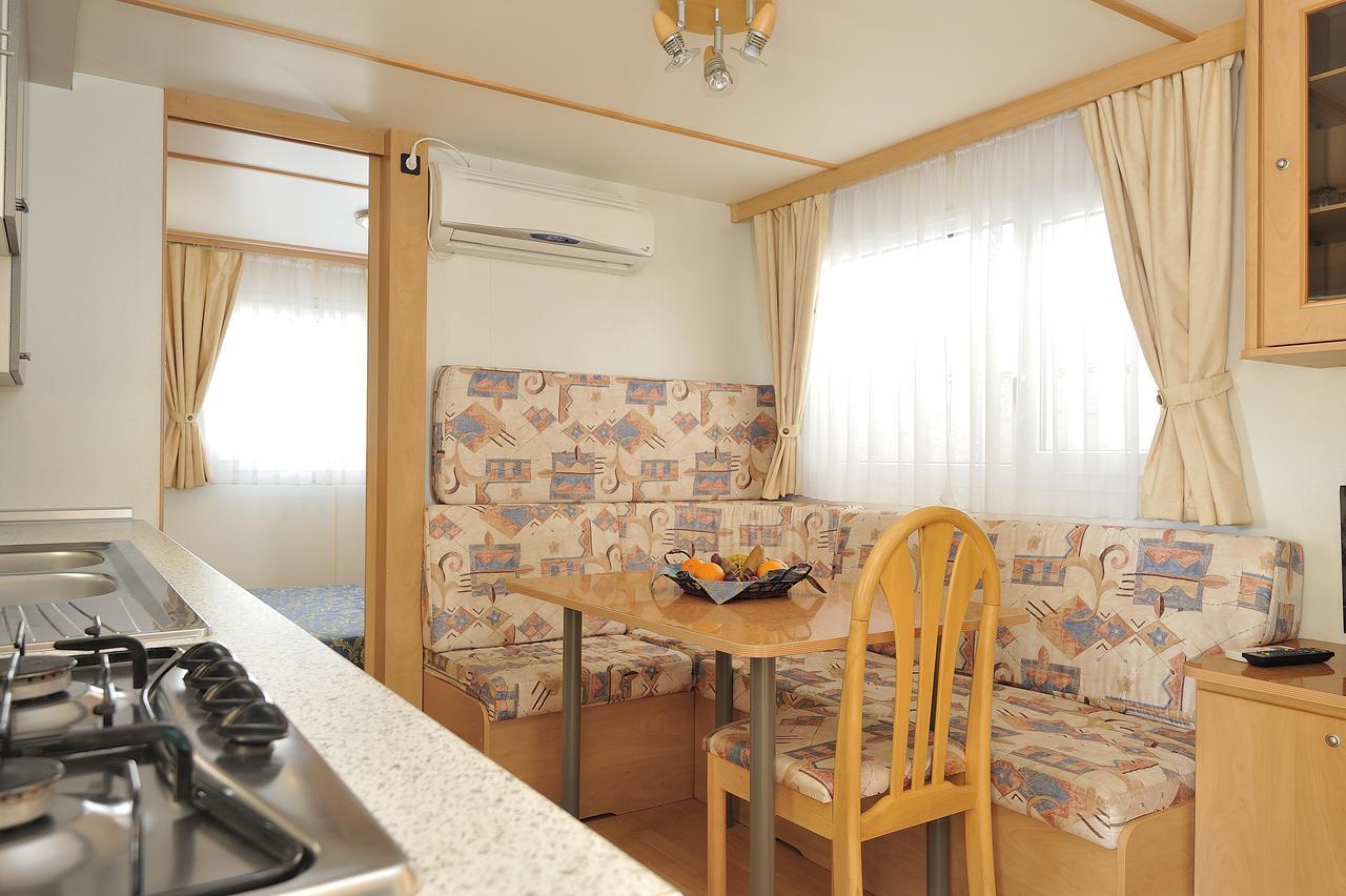 Camping Telis Hotell Àrbatax Eksteriør bilde